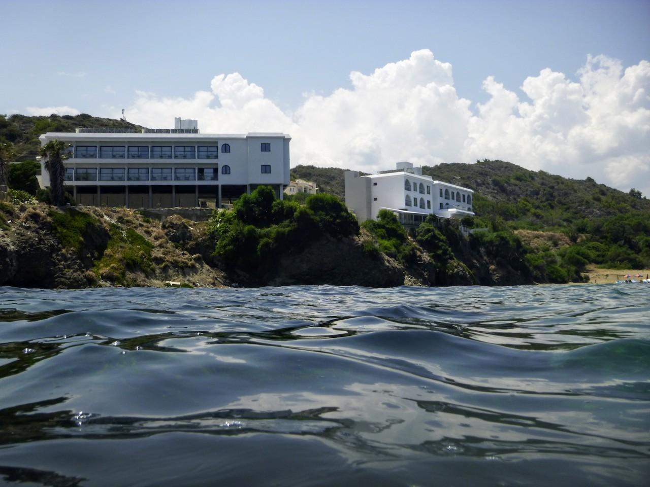 E.J. Pyrgos Bay Hotel Екстер'єр фото